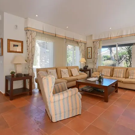 Alaya Villa