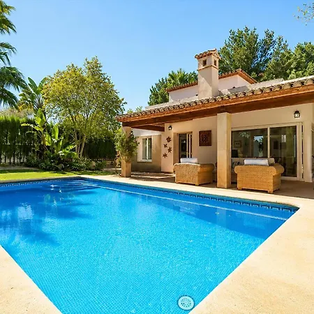 Alaya By Aguilarent Villa *